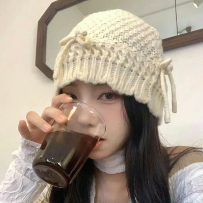 湖中女人